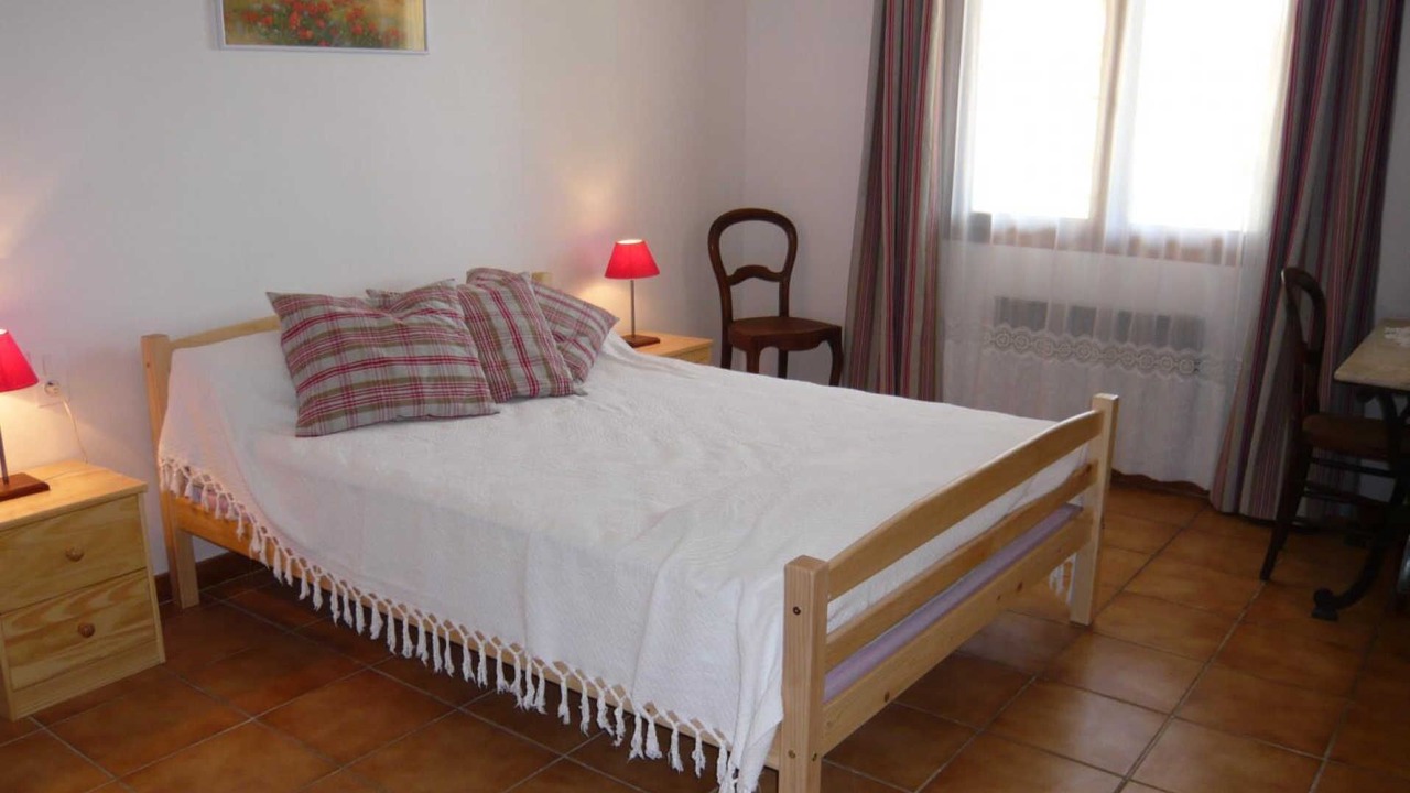 Photo of Bedroom in Ouveillan