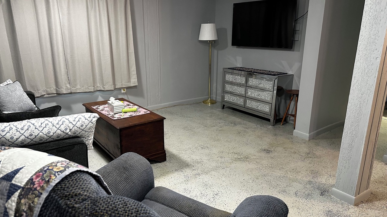 Photo of Livingroom in Cawker City