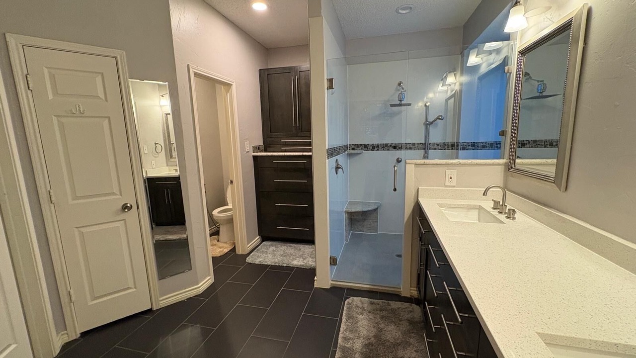 Photo of Bathroom in Hunters Glen