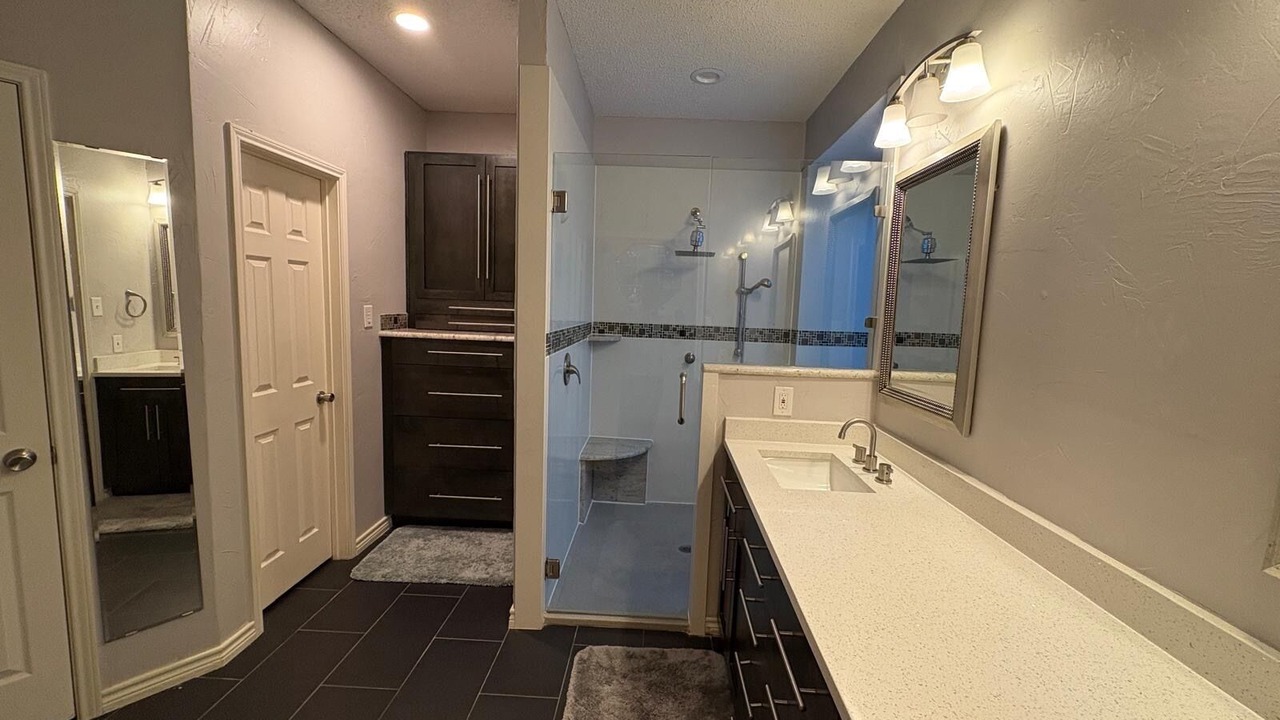 Photo of Bathroom in Hunters Glen