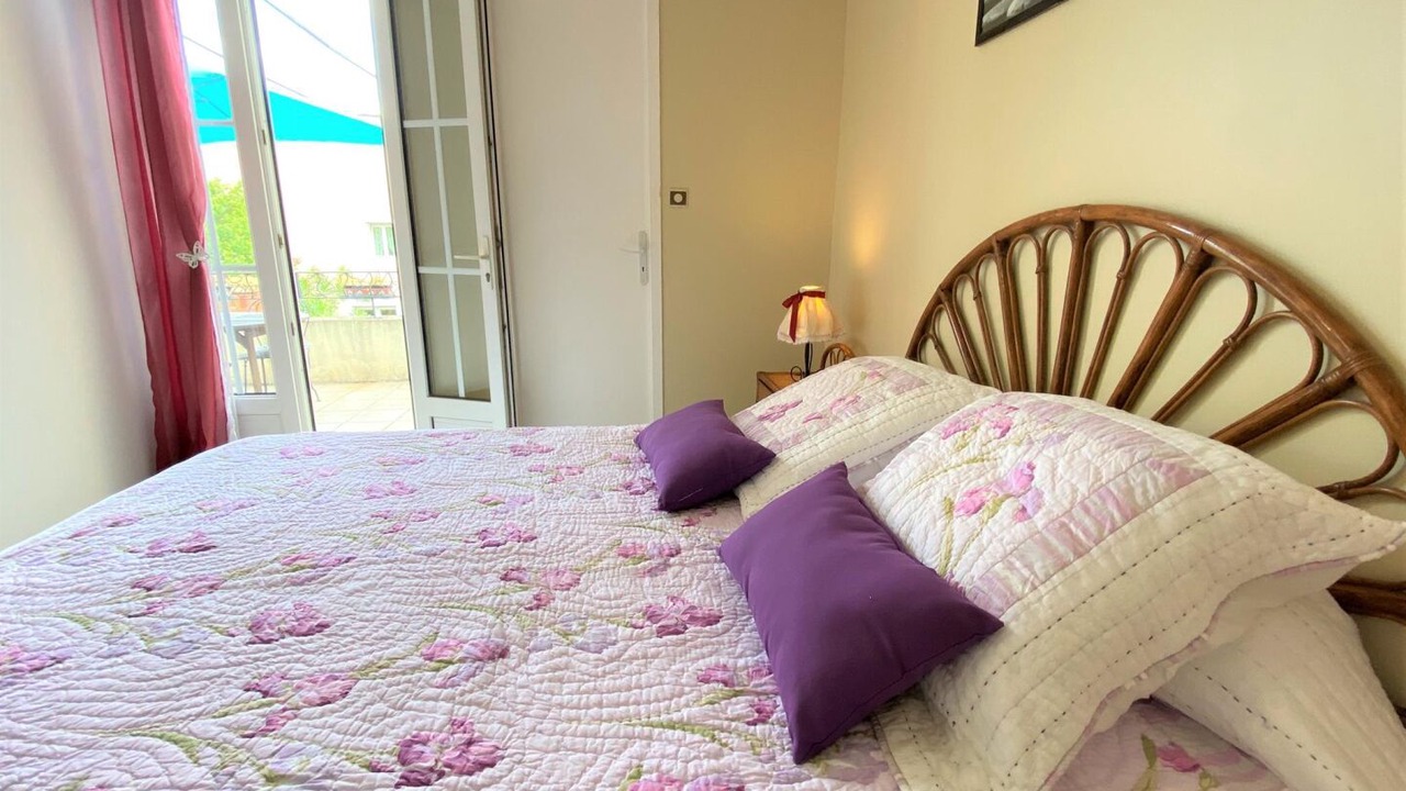 Photo of Bedroom in Saint-Laurent-de-la-Cabrerisse