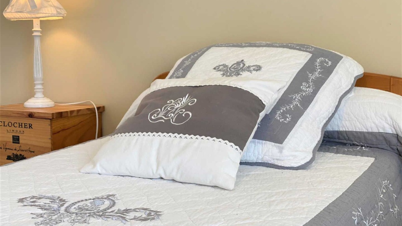 Photo of Bedroom in Saint-Laurent-de-la-Cabrerisse
