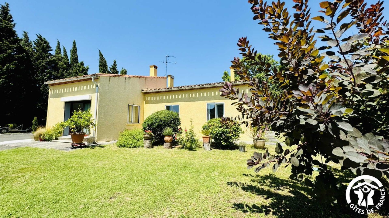 Photo of Outdoor in Saint-Martin-Lalande