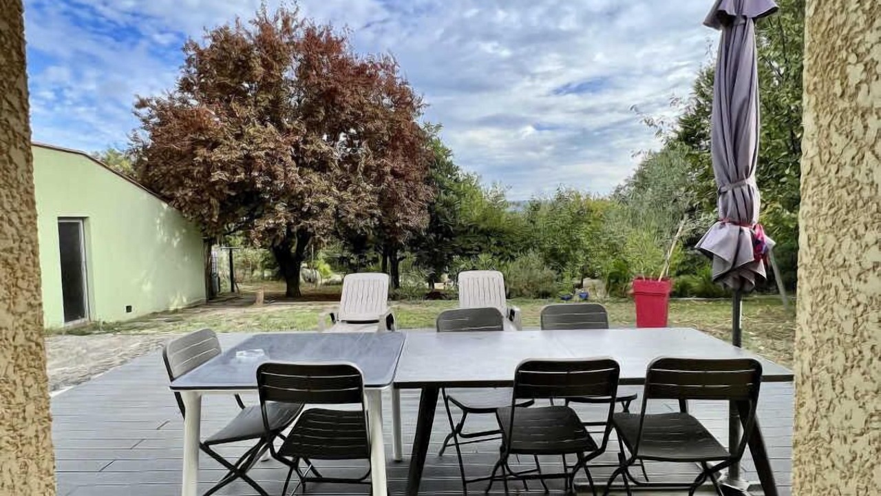Photo of Outdoor in Saint-Martin-Lalande