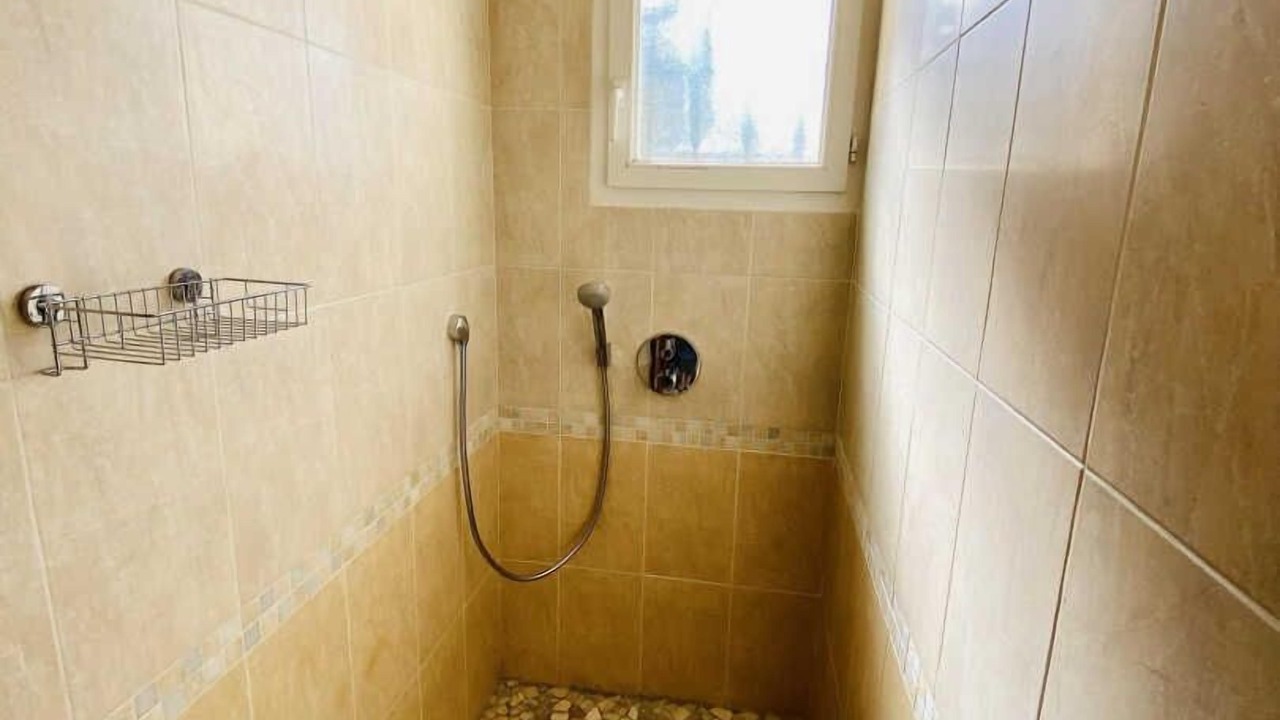 Photo of Bathroom in Couiza