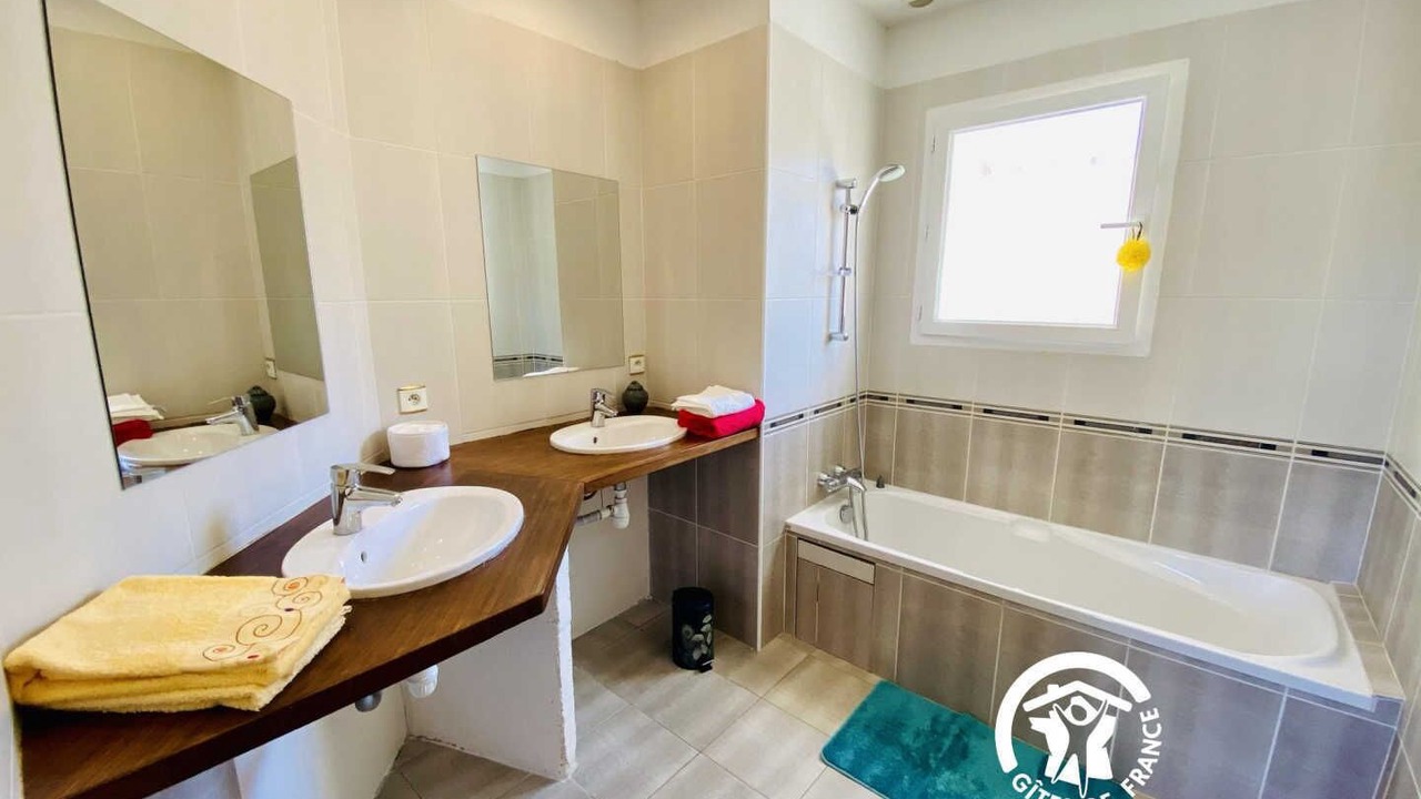 Photo of Bathroom in Couiza