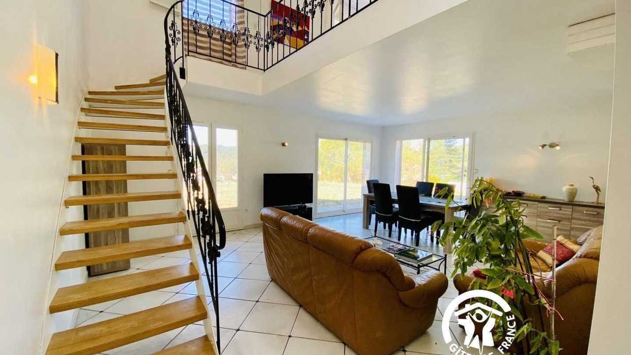 Photo of Livingroom in Couiza