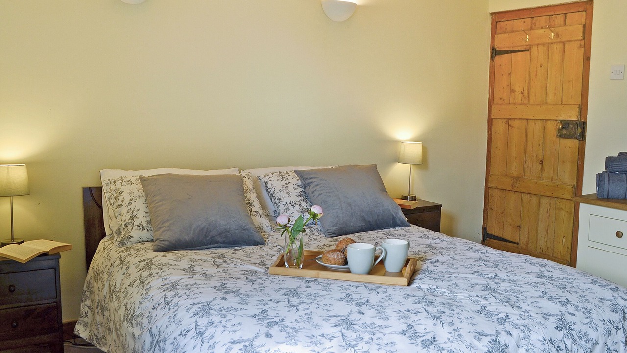 Photo of Others in Broad Oak