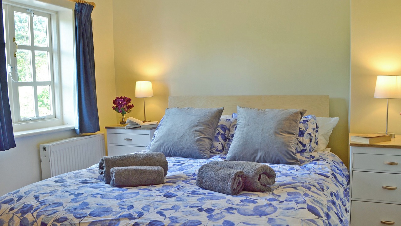 Photo of Others in Broad Oak