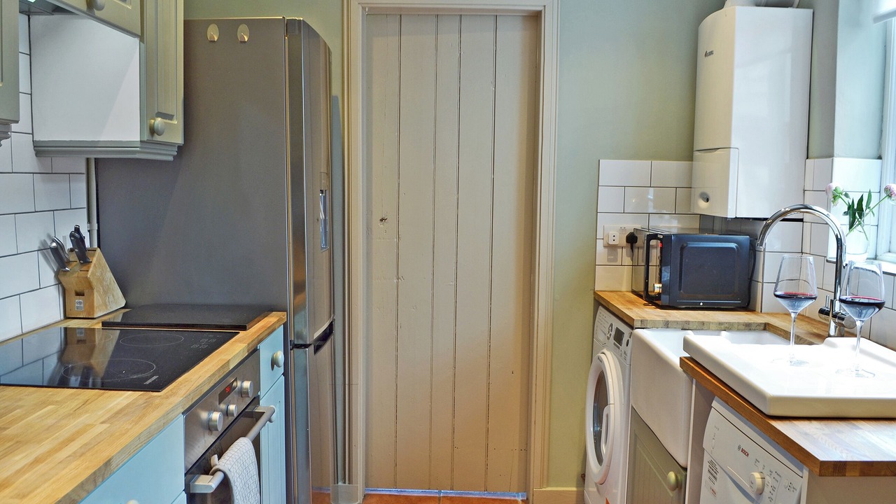 Photo of Others in Broad Oak