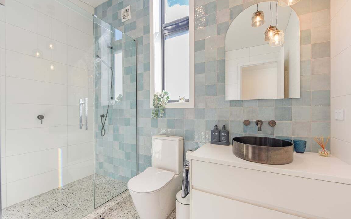Photo of Bathroom in Ngaio Bay