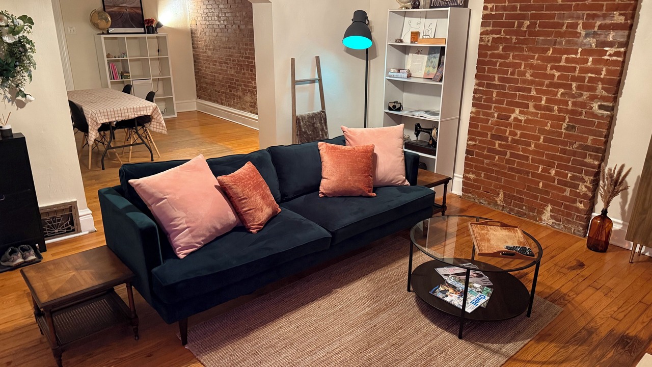 Photo of Livingroom in St. Louis
