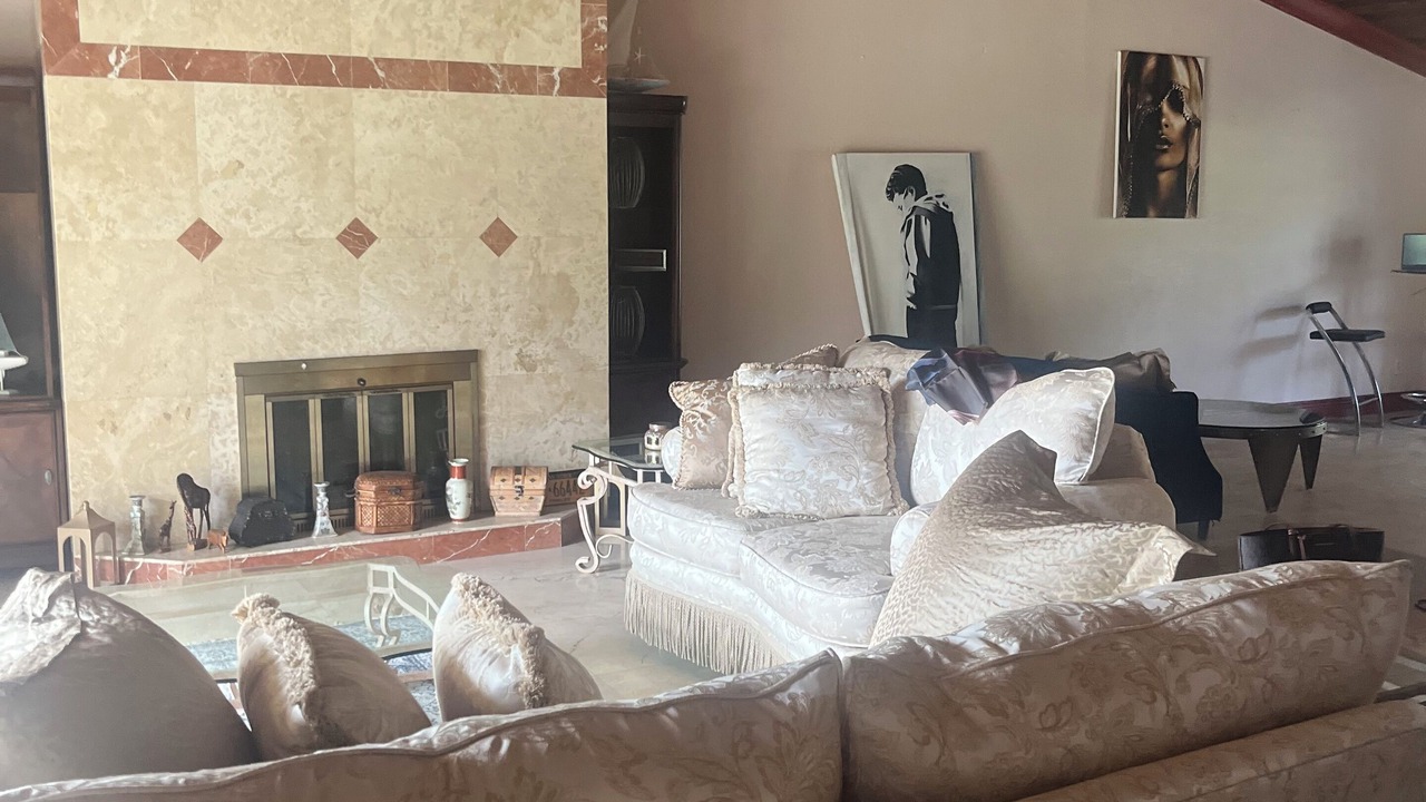 Photo of Livingroom in Inverrary