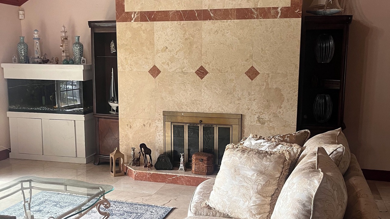 Photo of Livingroom in Inverrary