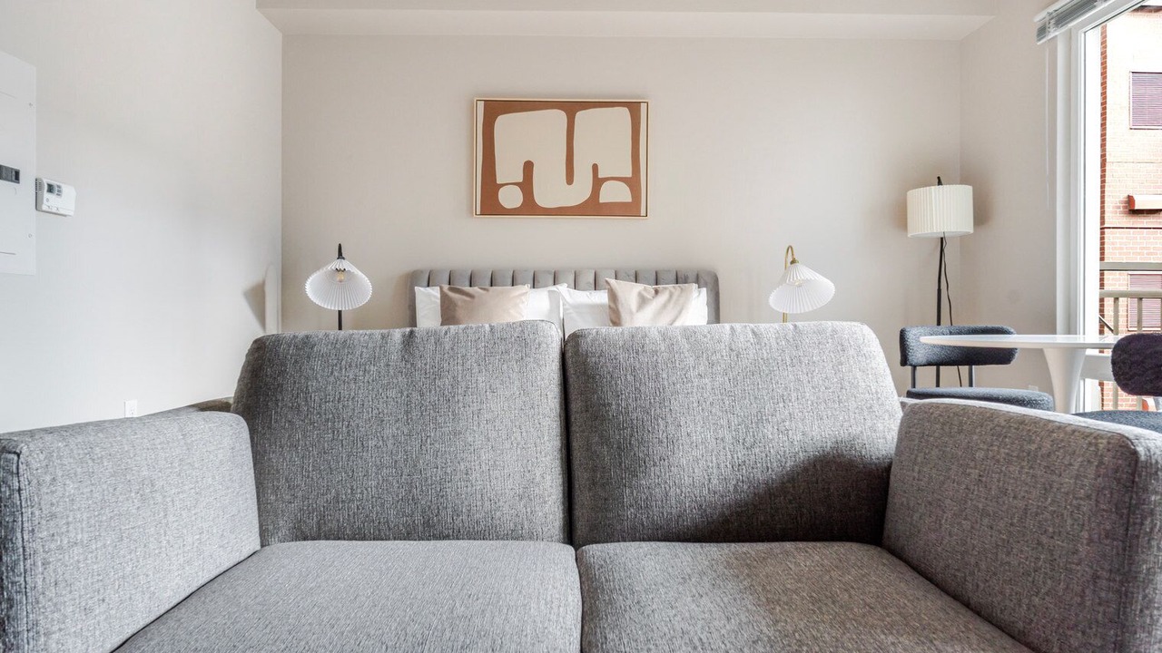 Photo of Livingroom in West Bellevue