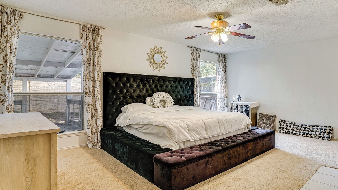 Photo of Livingroom in Fossil Creek