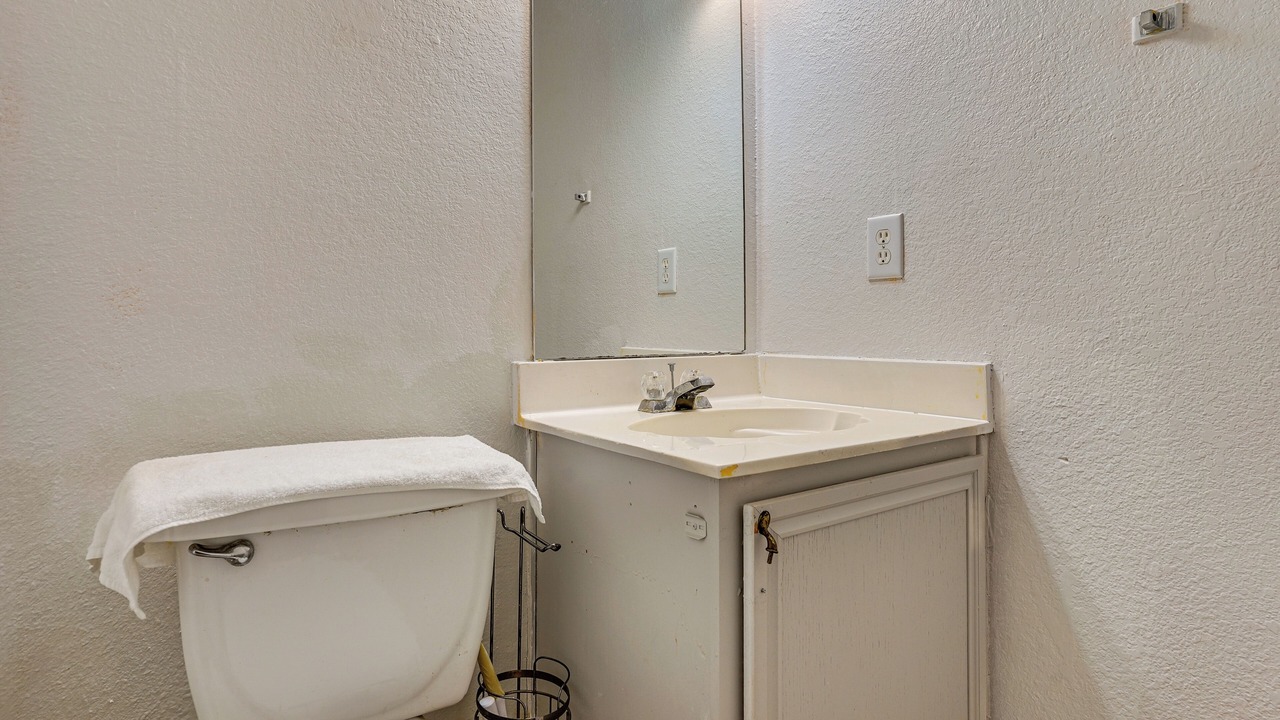 Photo of Bathroom in Fossil Creek
