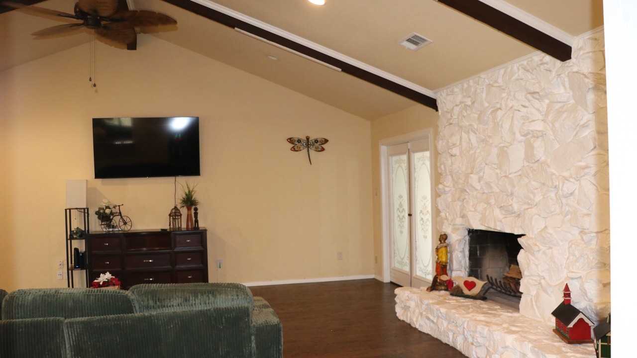 Photo of Livingroom in Fort Worth