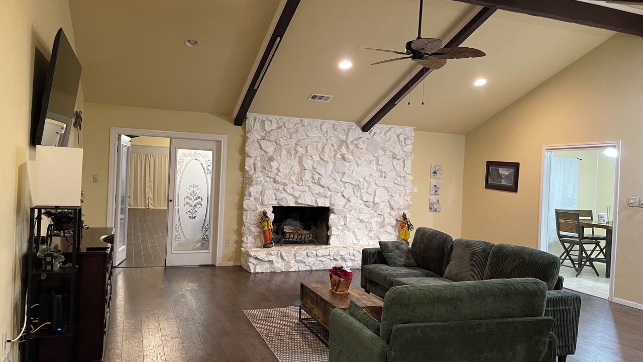 Photo of Livingroom in Fort Worth