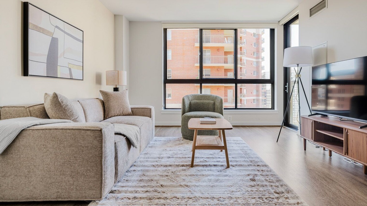 Photo of Livingroom in Ballston