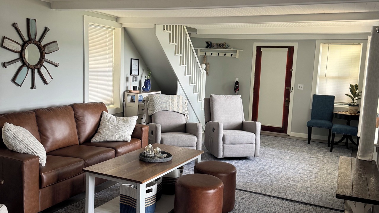 Photo of Livingroom in Northville
