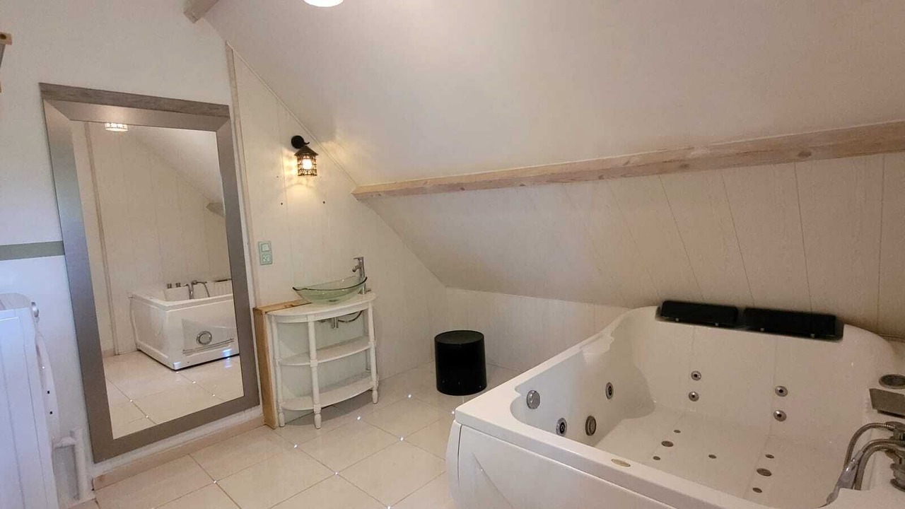Photo of Bathroom in Nanteau-sur-Essonne