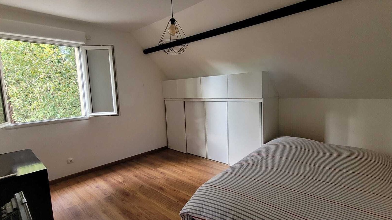 Photo of Bedroom in Nanteau-sur-Essonne