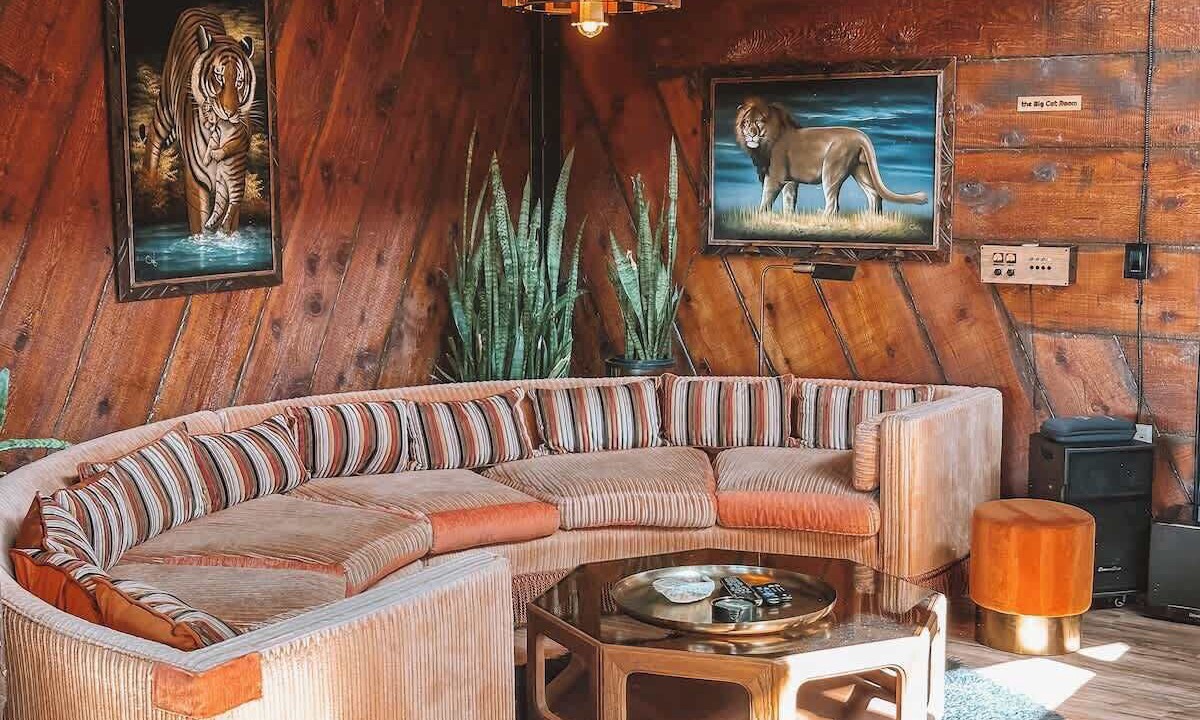 Photo of Livingroom in Morongo Valley
