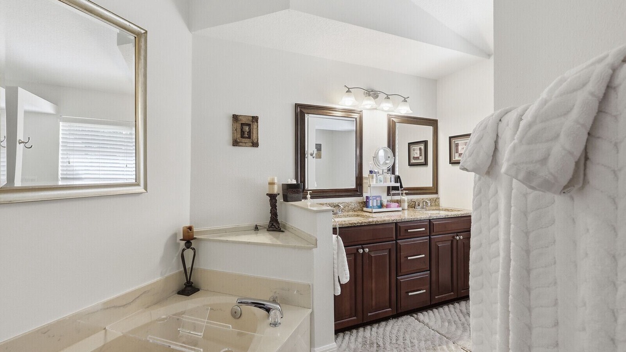 Photo of Bathroom in Trailer Estates