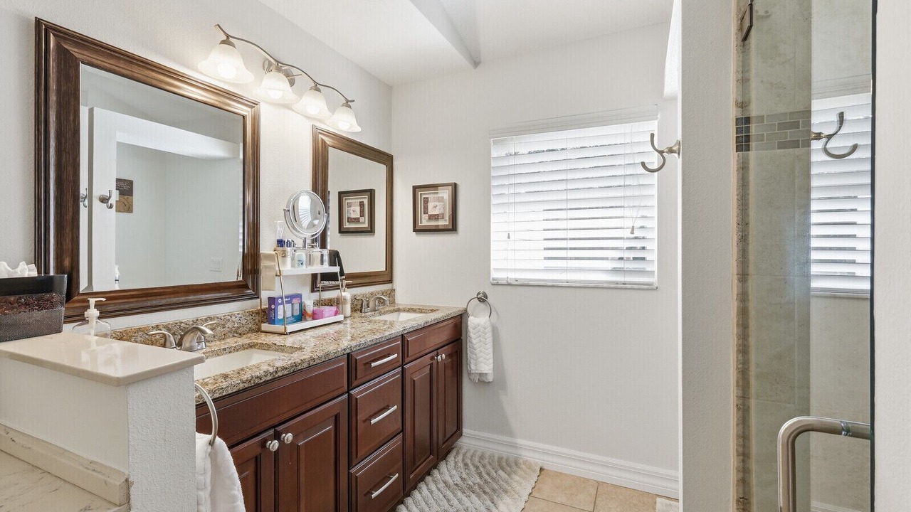 Photo of Bathroom in Trailer Estates