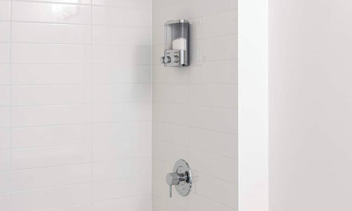 Photo of Bathroom in Harwood