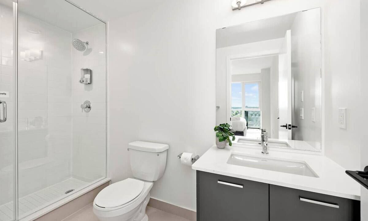 Photo of Bathroom in Harwood
