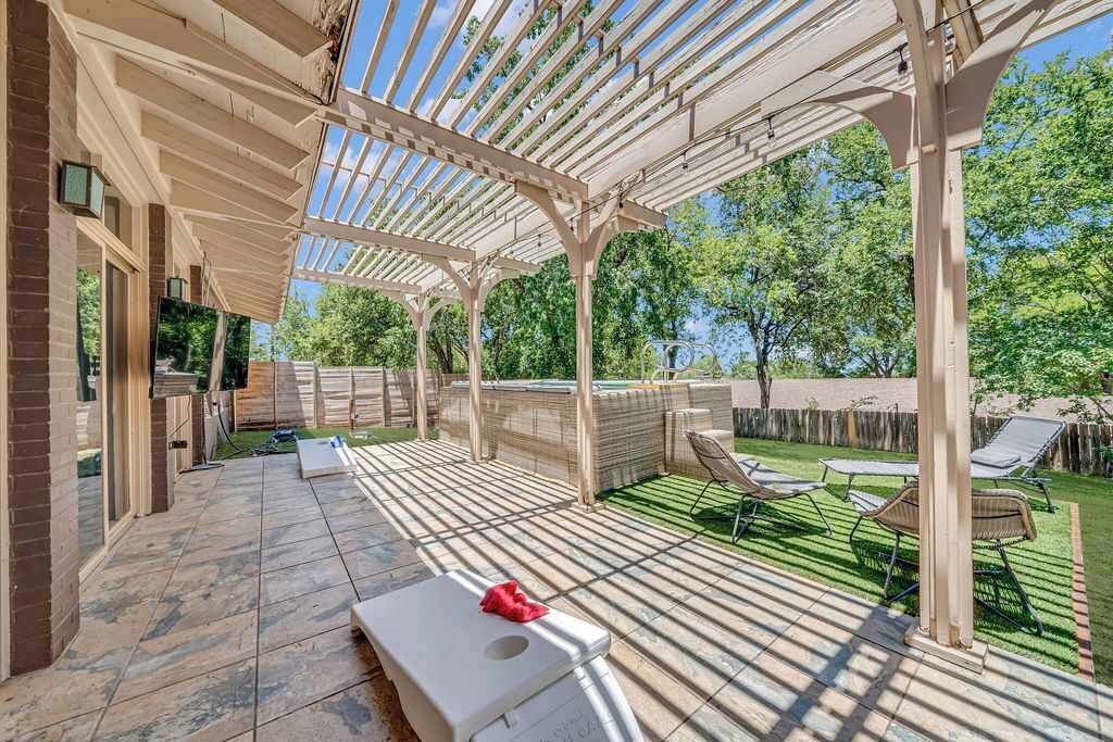 Photo of Patio Balcony in Riverside