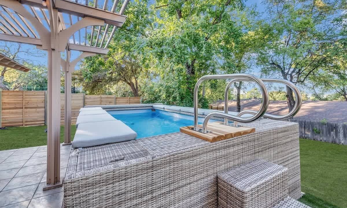 Photo of Outdoor in Riverside
