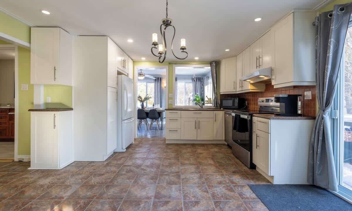 Photo of Kitchen in Sainte-Marcelline-de-Kildare