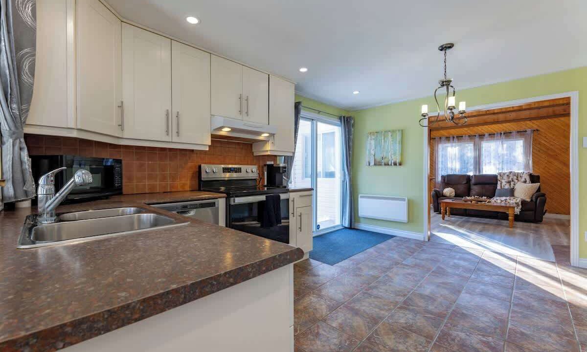 Photo of Kitchen in Sainte-Marcelline-de-Kildare