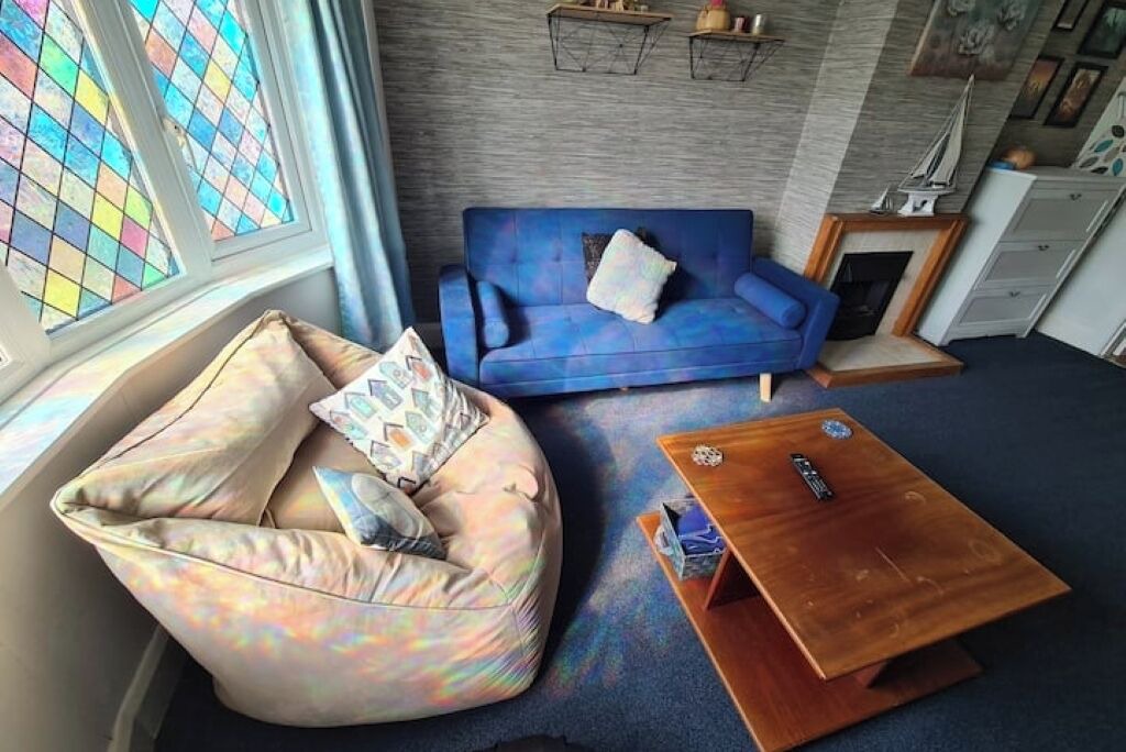 Photo of Livingroom in Polegate