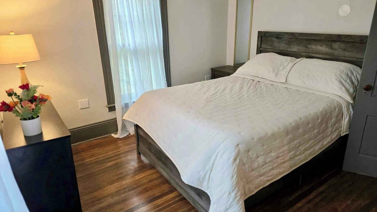 Photo of Bedroom in Elmira