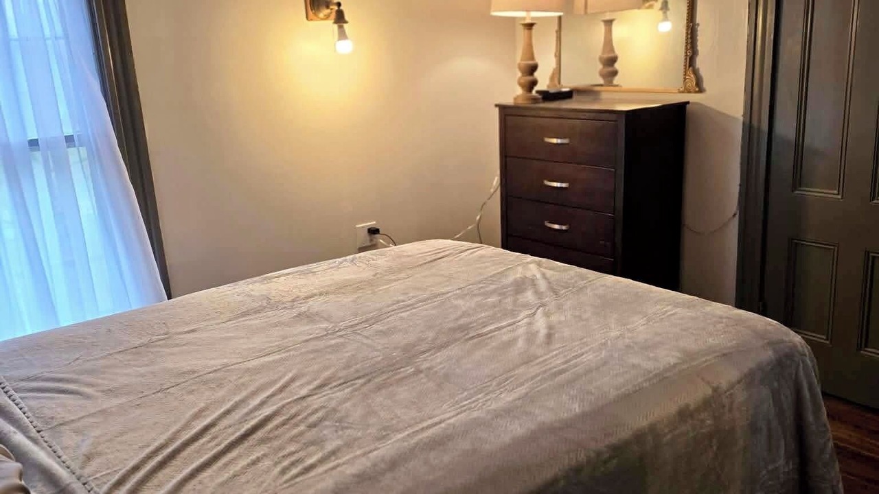 Photo of Bedroom in Elmira