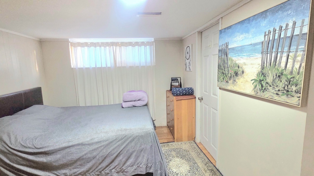Photo of Bedroom in Thornhill