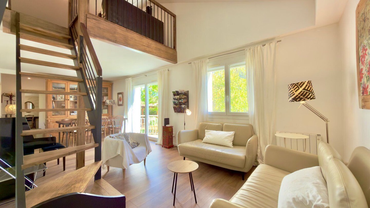 Photo of Livingroom in Vezenobres