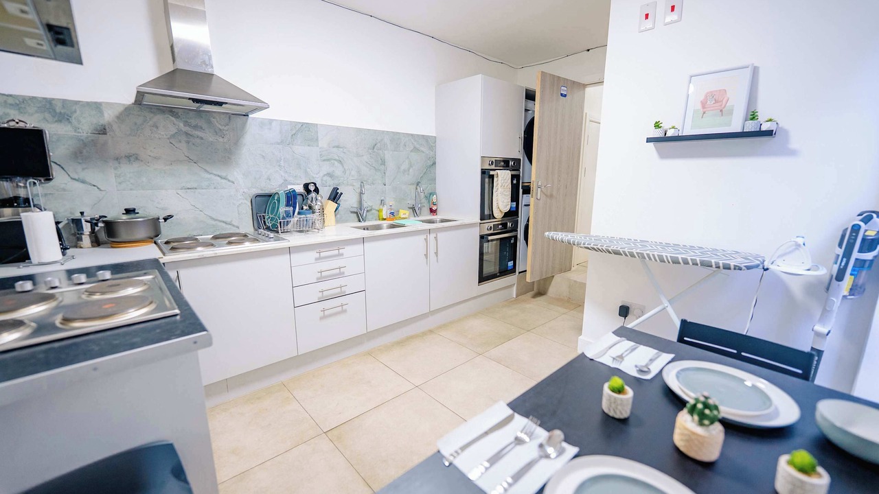 Photo of Kitchen in Roath