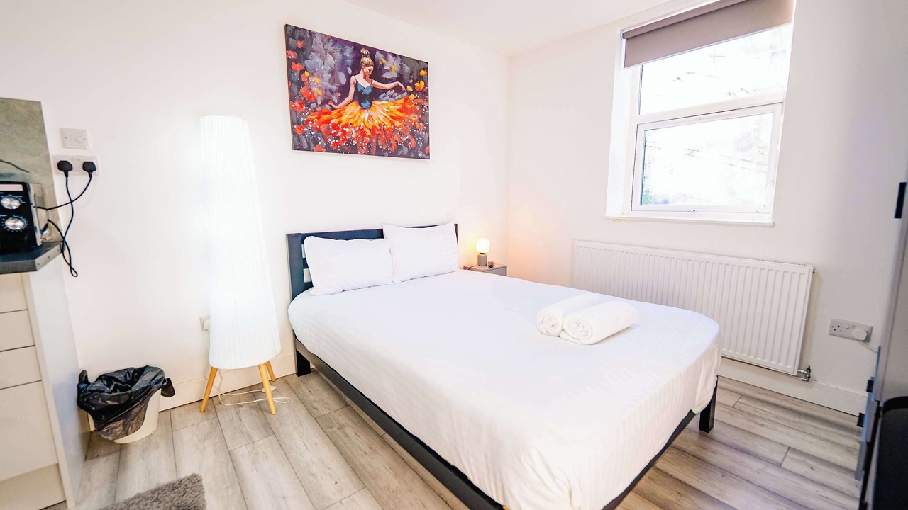 Photo of Bedroom in Roath