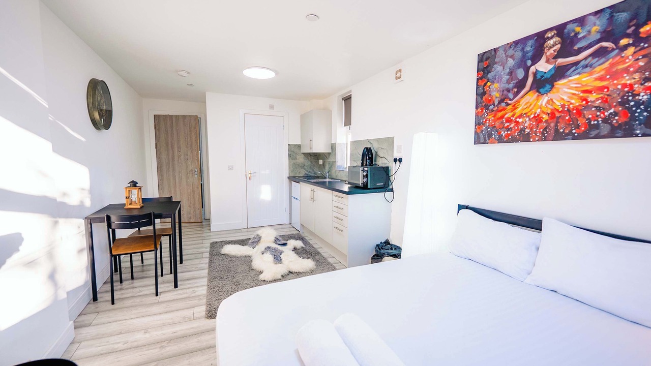 Photo of Bedroom in Roath