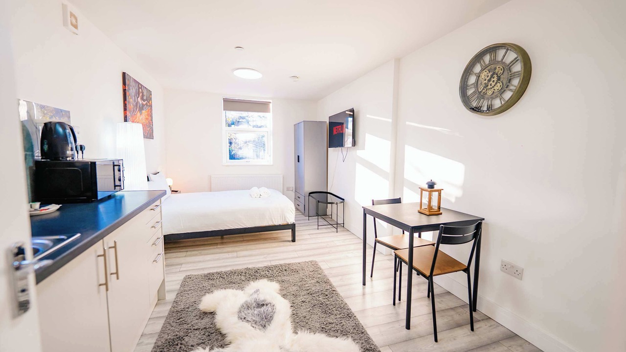 Photo of Bedroom in Roath