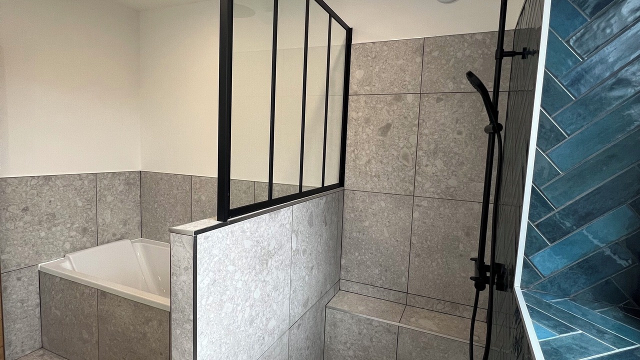 Photo of Bathroom in Louvignies-Quesnoy
