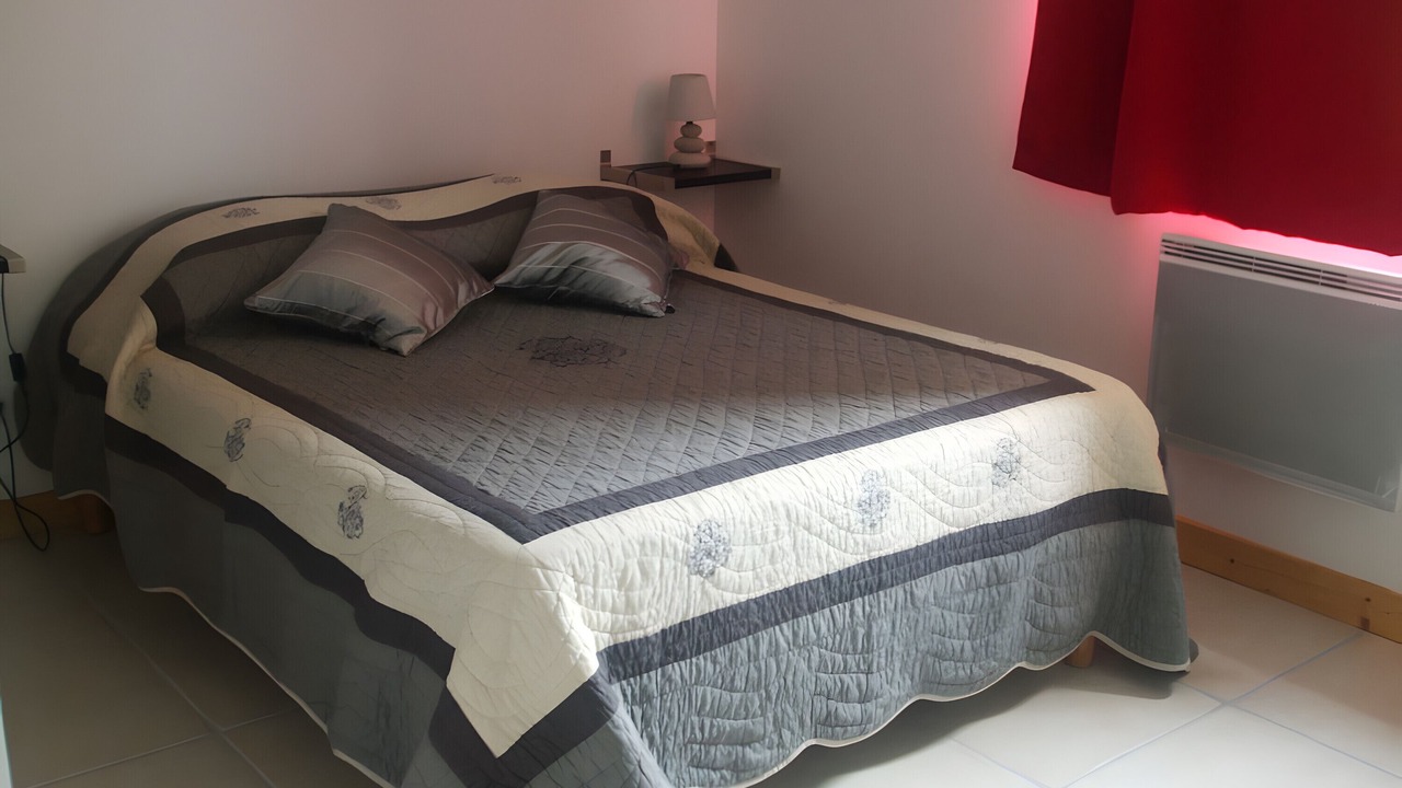 Photo of Bedroom in Saint-Andre-dAllas