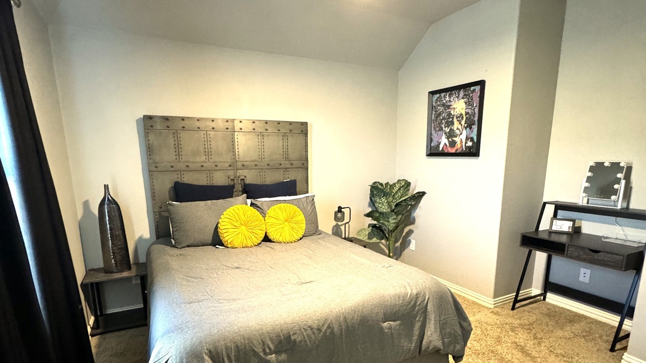 Photo of Bedroom in Little Elm