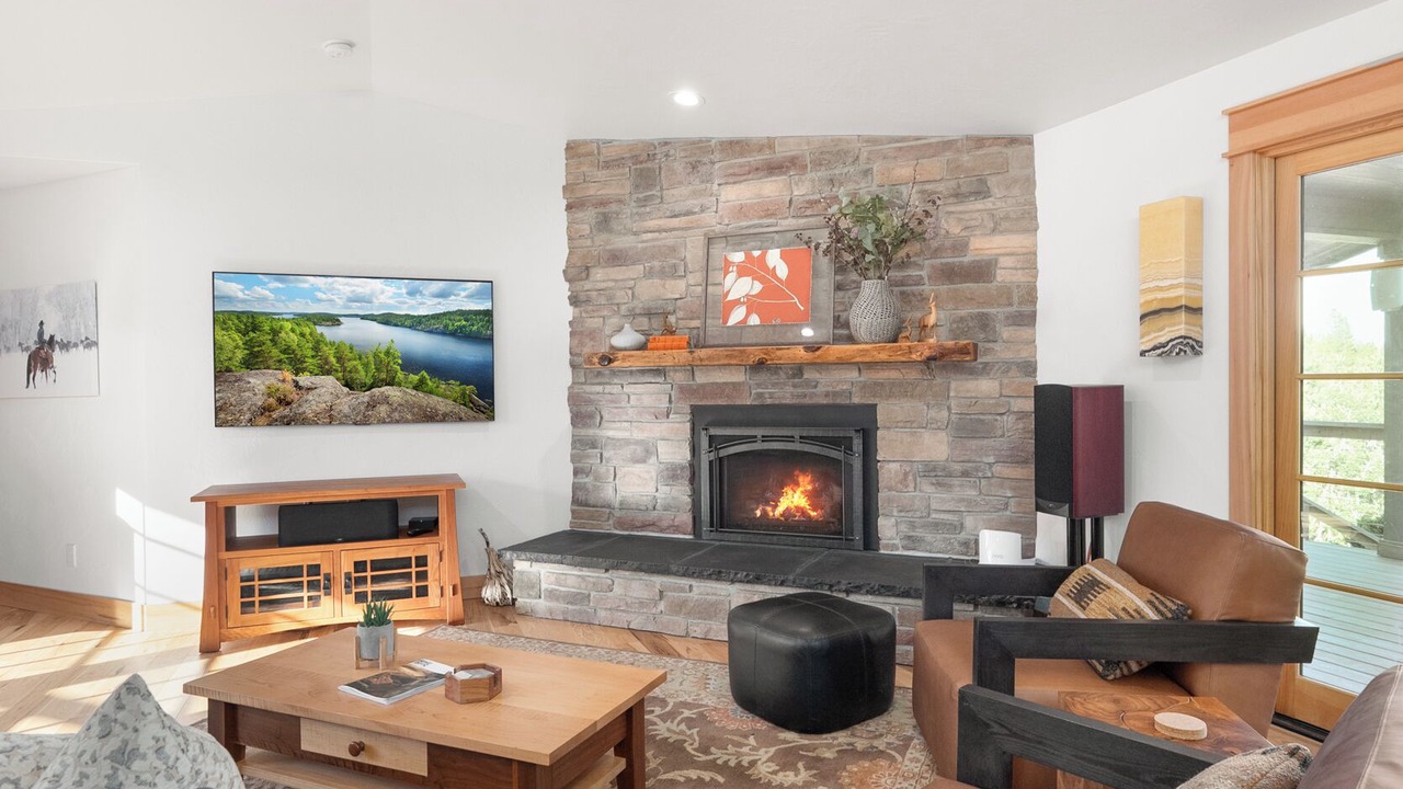 Photo of Livingroom in Roseburg