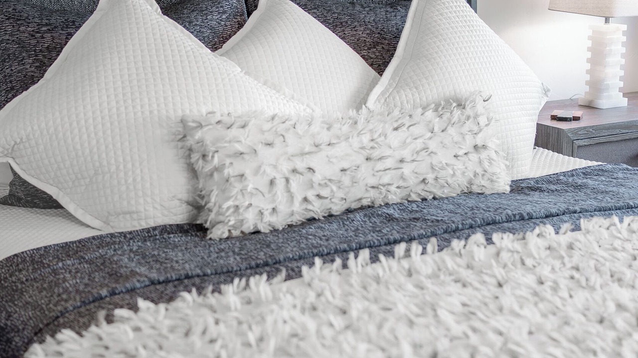 Photo of Bedroom in Roseburg